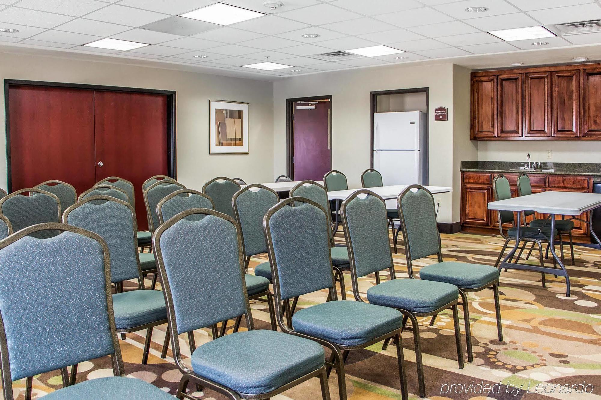 Comfort Inn & Suites Perry I-35 Екстер'єр фото